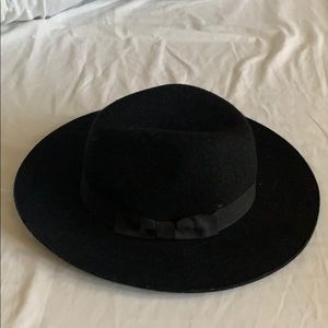Black Wool Hat